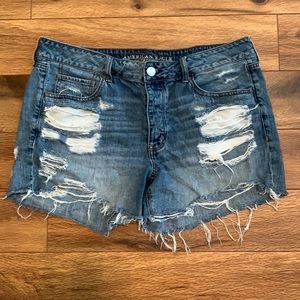 American Eagle Women’s Distressed Shorts